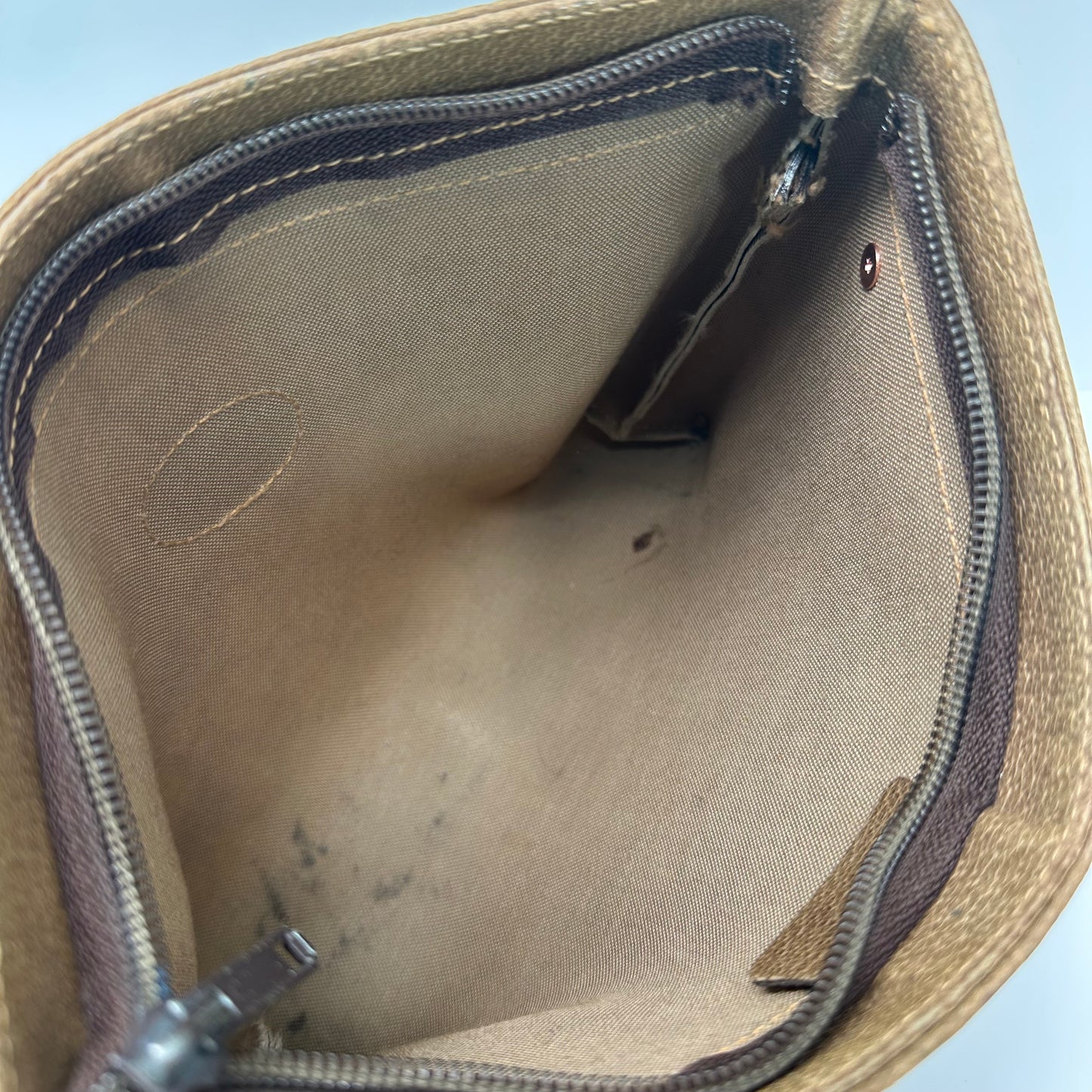 Authentic GUCCI Canvas Wristlet Clutch Crossbody