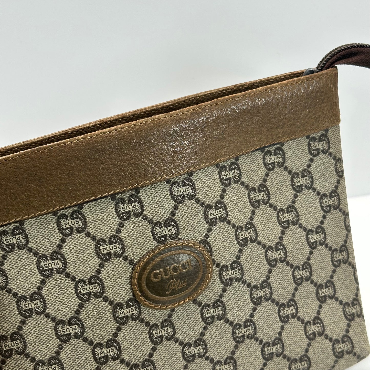 Authentic GUCCI Canvas Wristlet Clutch Crossbody