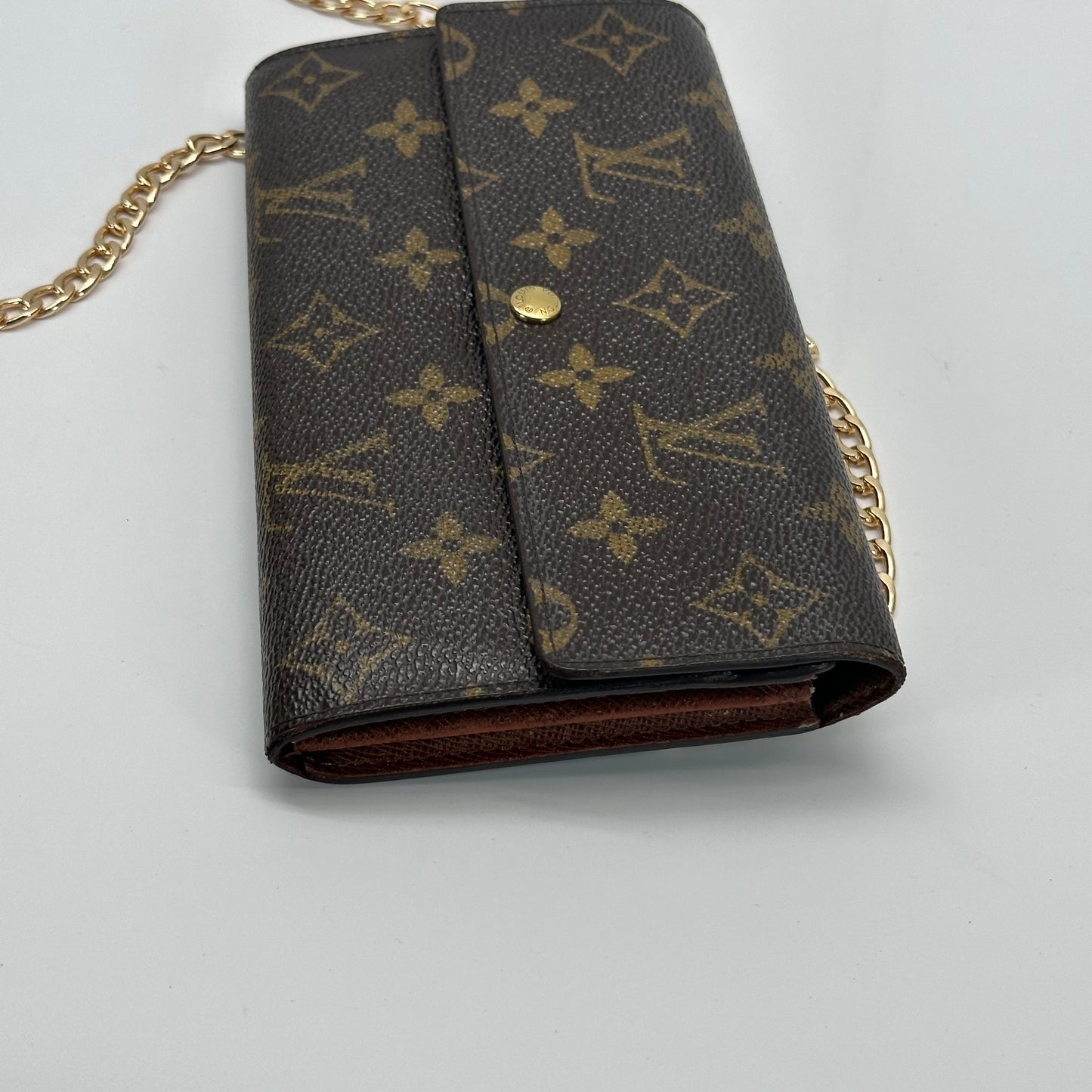 Authentic Louis Vuitton 2005 Monogram Sarah Wallet Crossbody