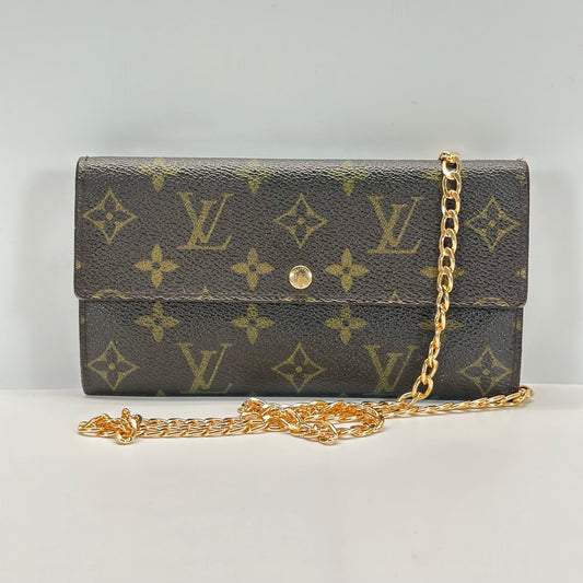 Authentic Louis Vuitton 2009 Monogram Sarah Wallet Crossbody