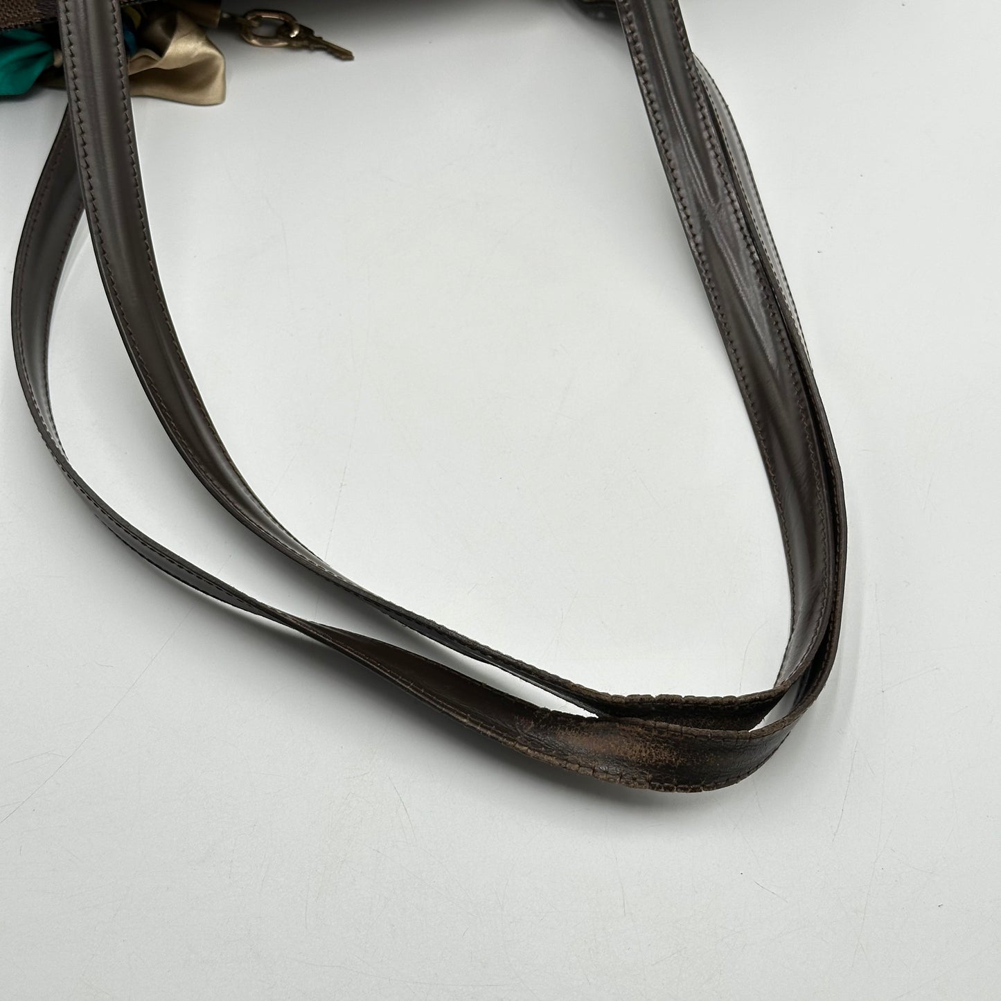 Authentic Louis Vuitton 2009 Damier Ebene Chelsea Tote