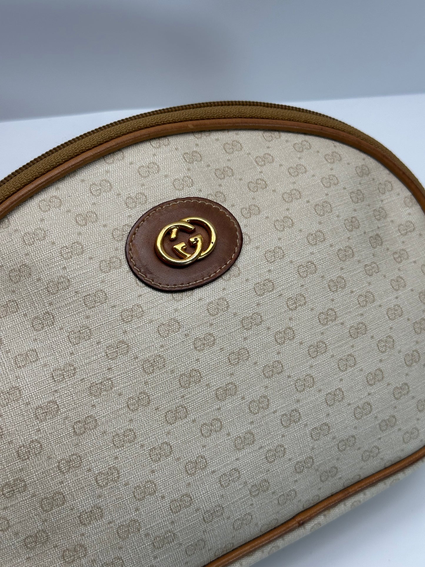 Authentic GUCCI White Micro GG Canvas Crossbody