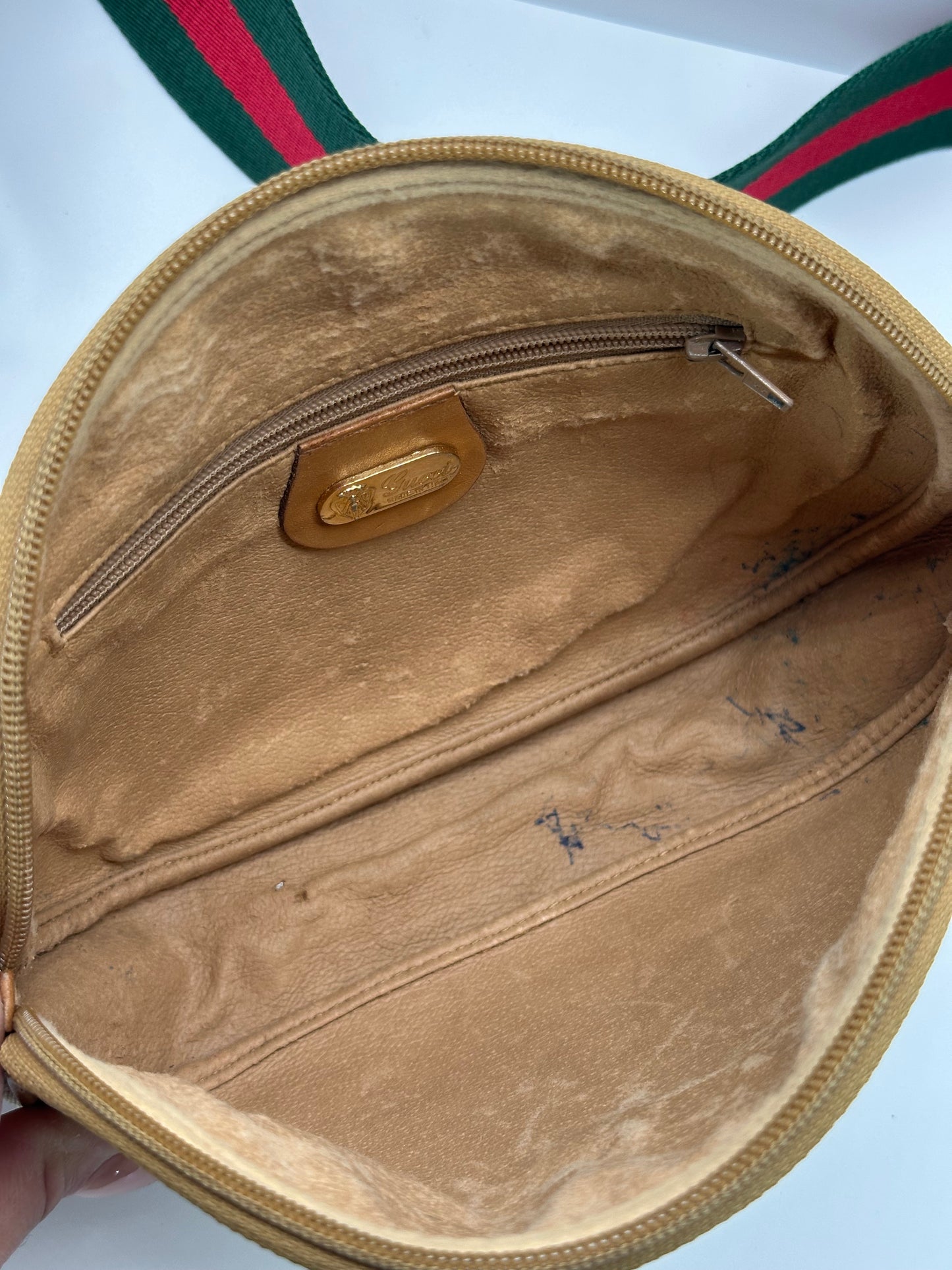 Authentic GUCCI White Micro GG Canvas Crossbody