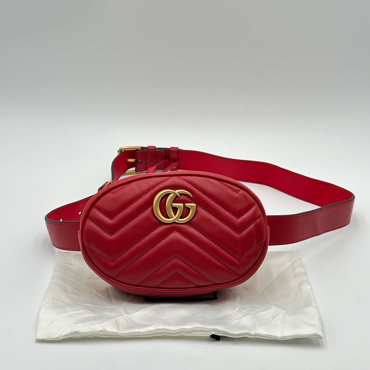 Authentic GUCCI Red GG Marmont Belt Bag