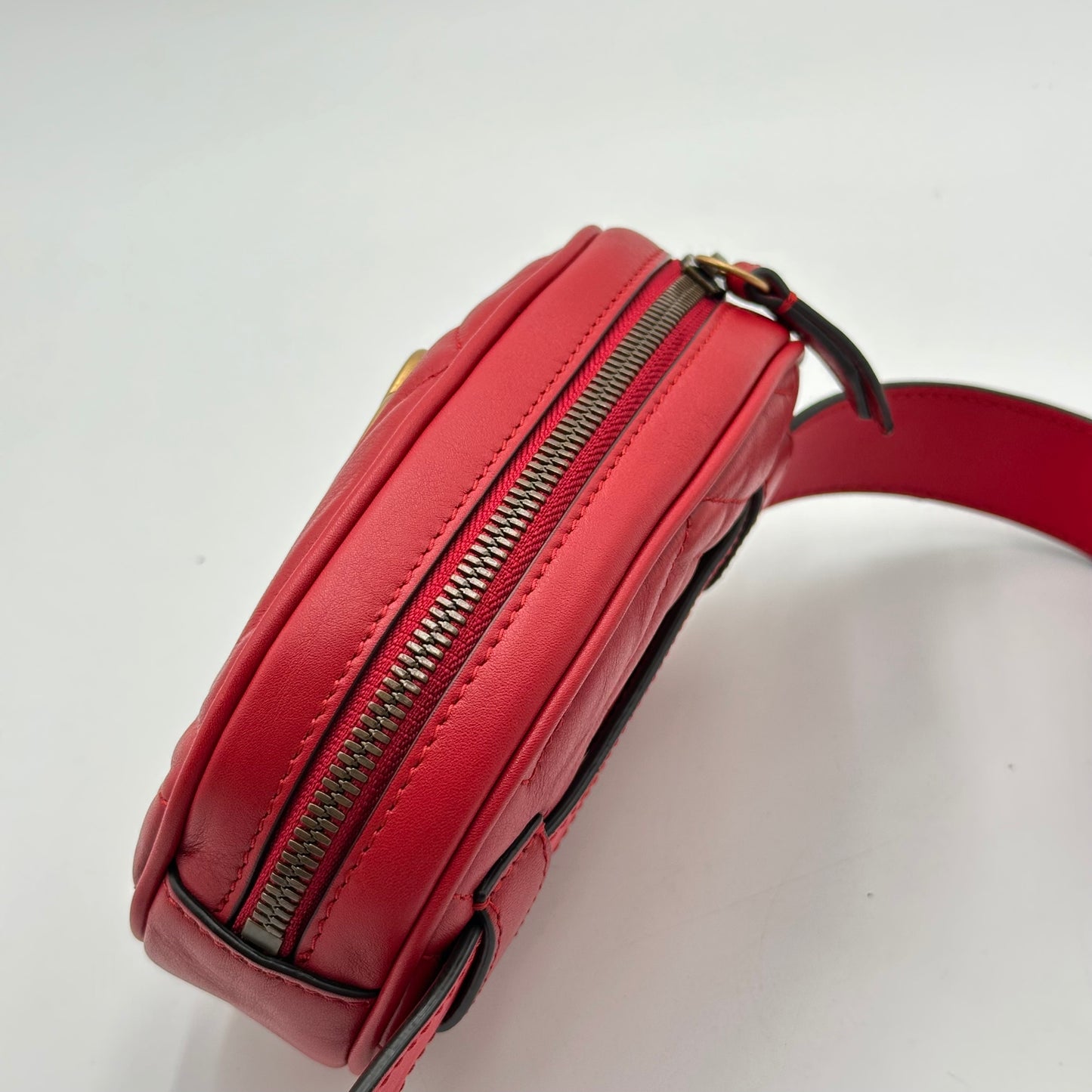 Authentic GUCCI Red GG Marmont Belt Bag