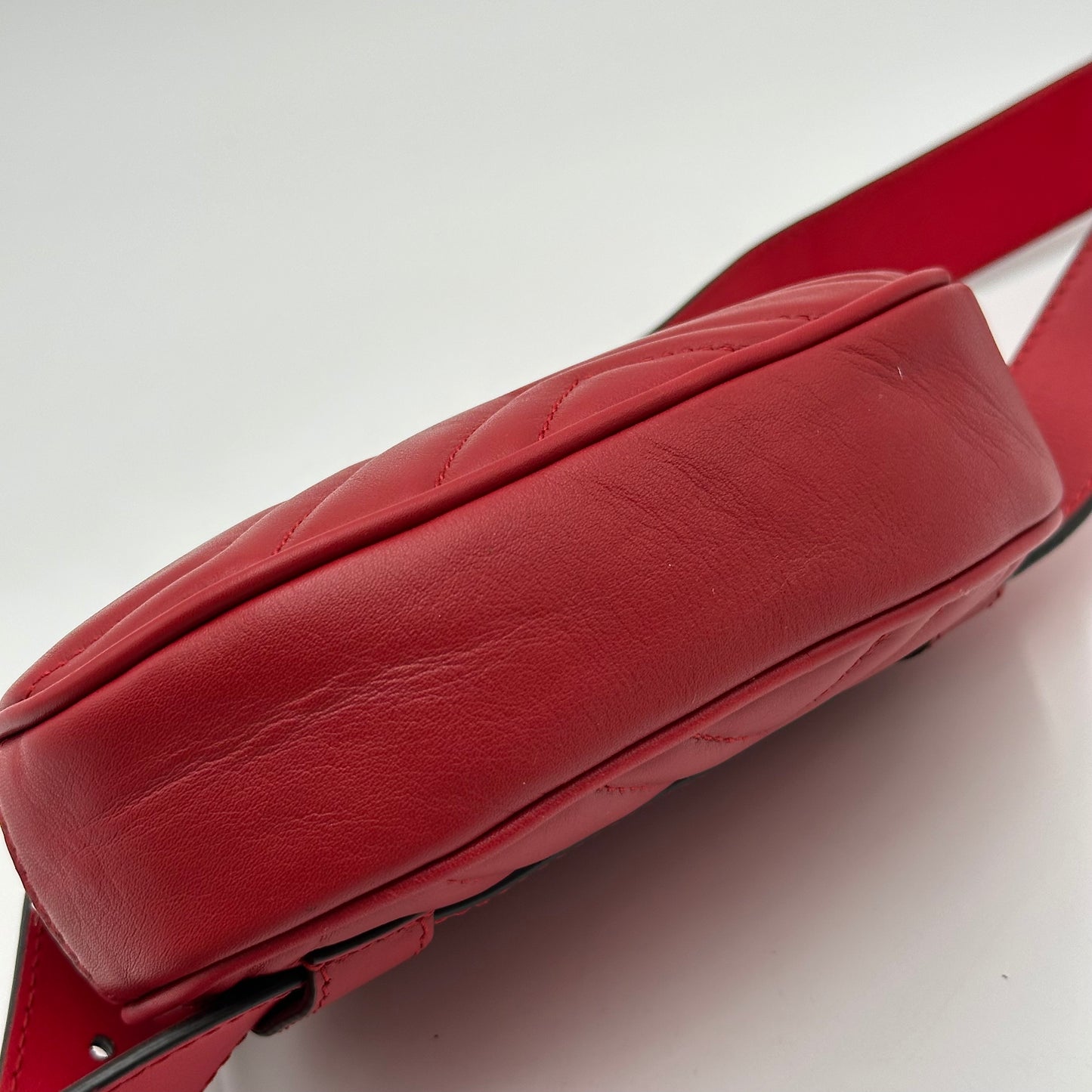 Authentic GUCCI Red GG Marmont Belt Bag