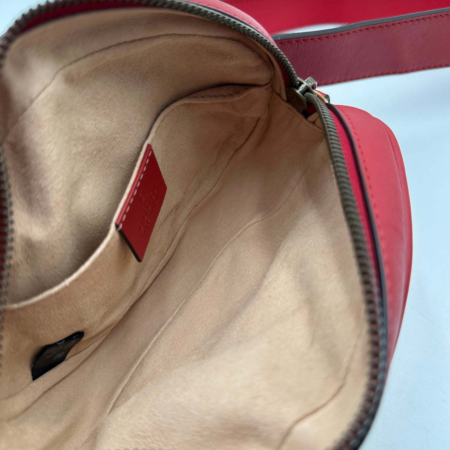 Authentic GUCCI Red GG Marmont Belt Bag