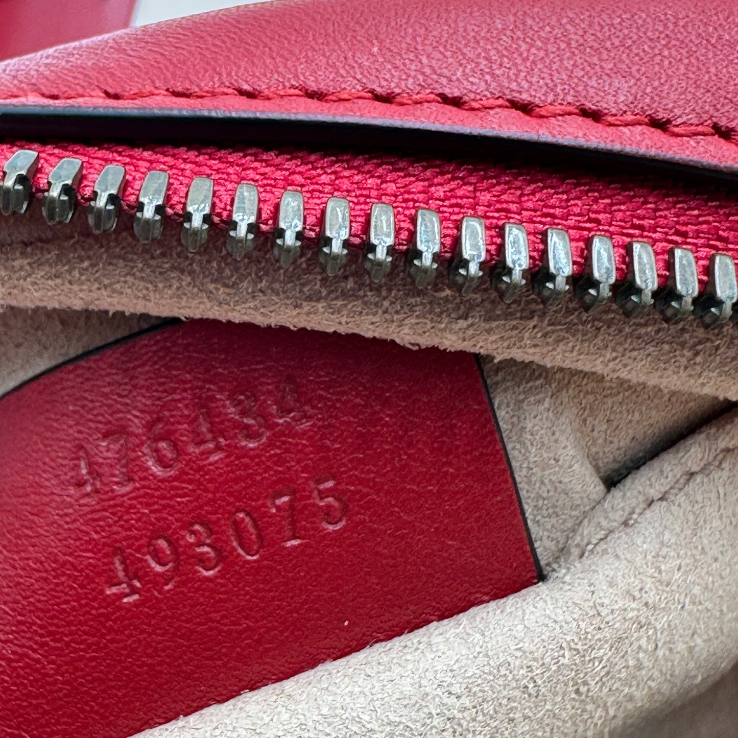 Authentic GUCCI Red GG Marmont Belt Bag