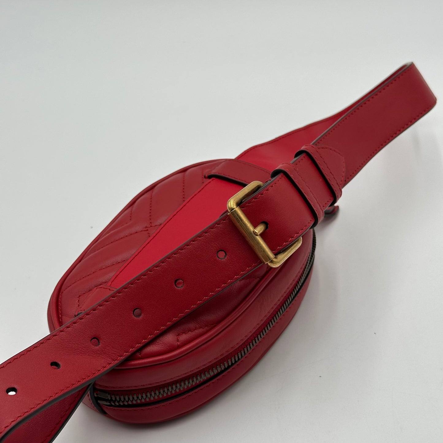 Authentic GUCCI Red GG Marmont Belt Bag