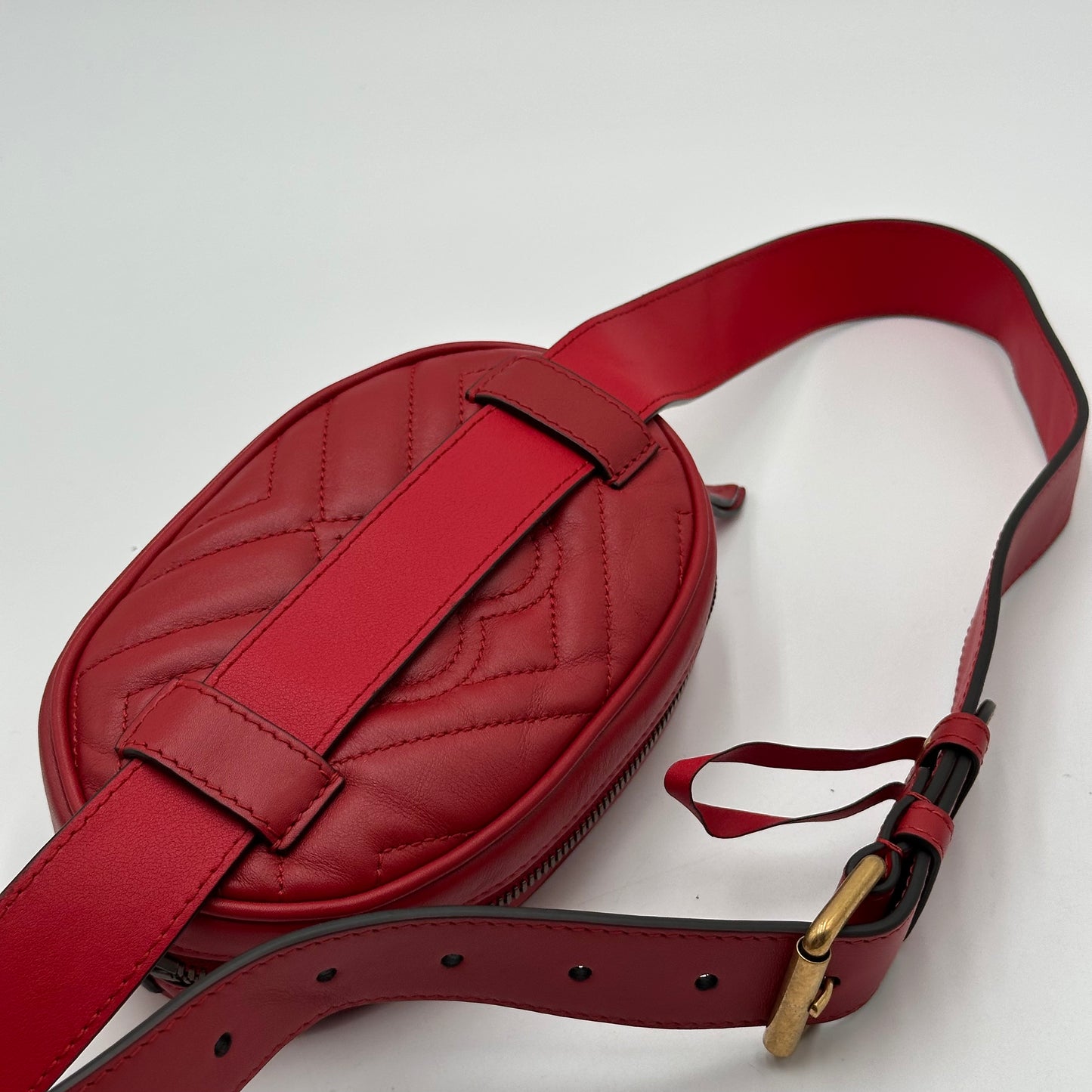 Authentic GUCCI Red GG Marmont Belt Bag