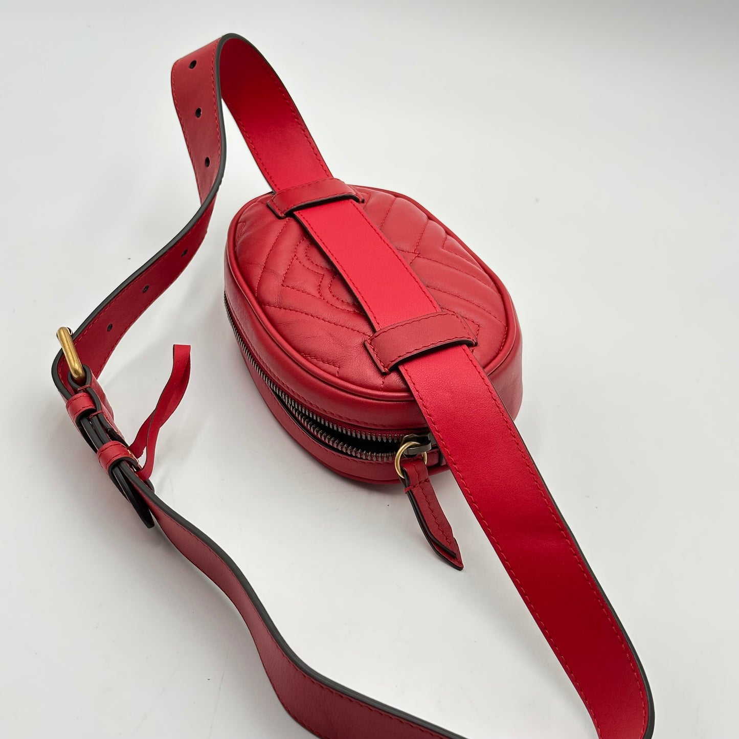 Authentic GUCCI Red GG Marmont Belt Bag