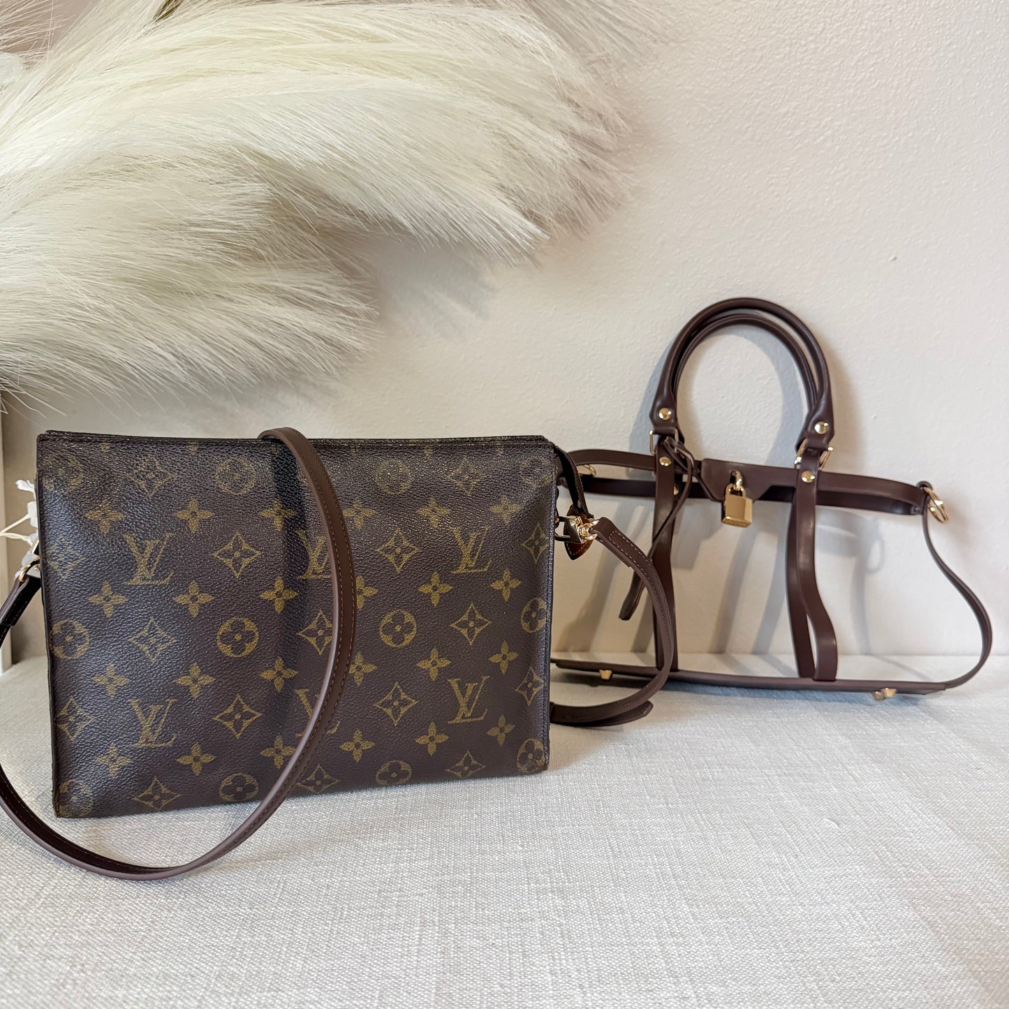 Authentic Louis Vuitton Monogram Toiletry 26 Crossbody
