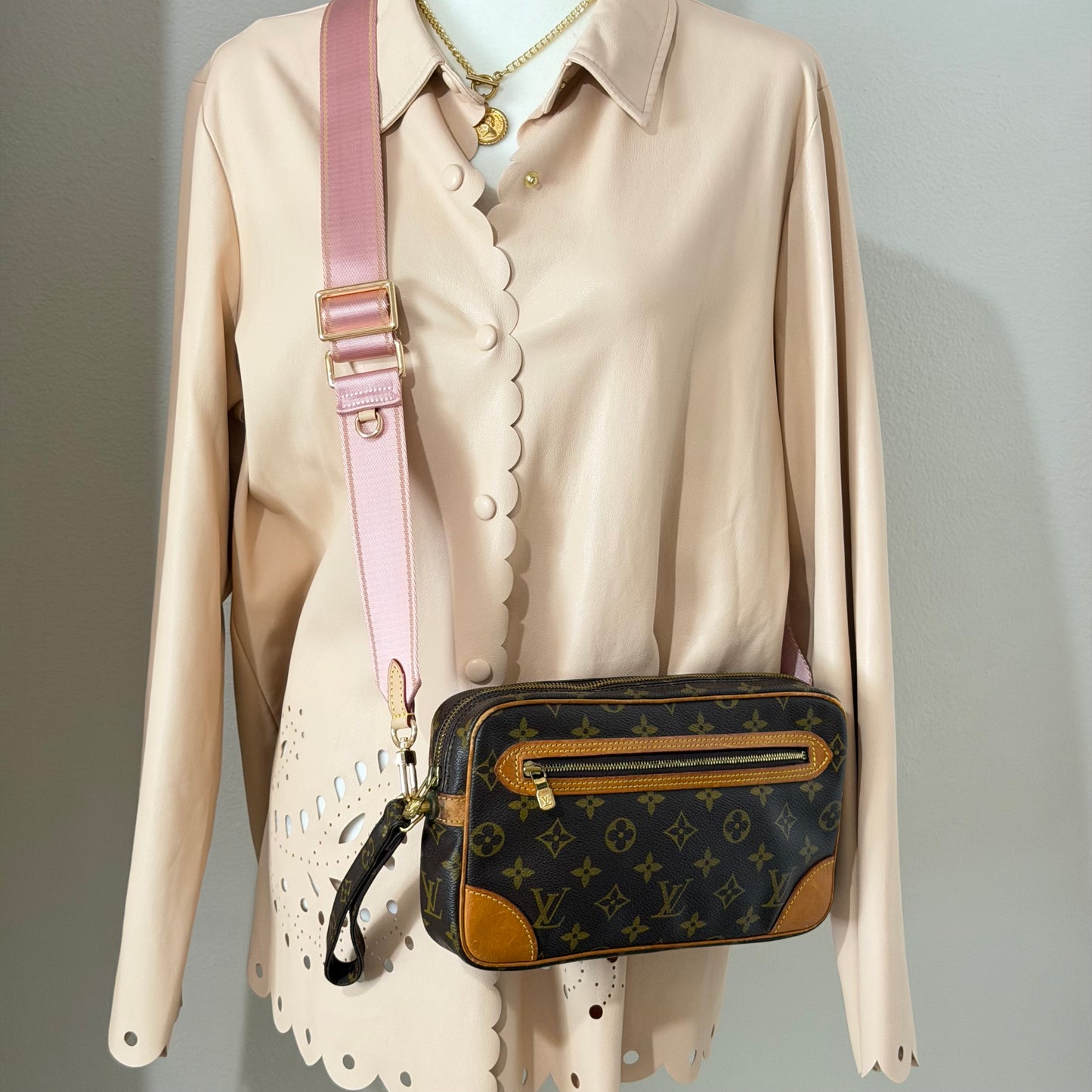 Authentic Louis Vuitton 1989 Monogram Marly Dragonne Crossbody