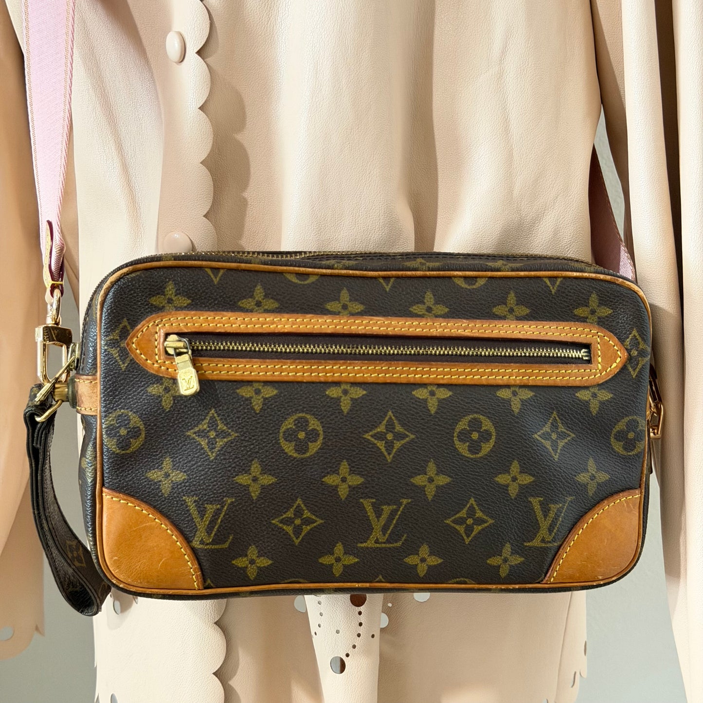 Authentic Louis Vuitton 1989 Monogram Marly Dragonne Crossbody