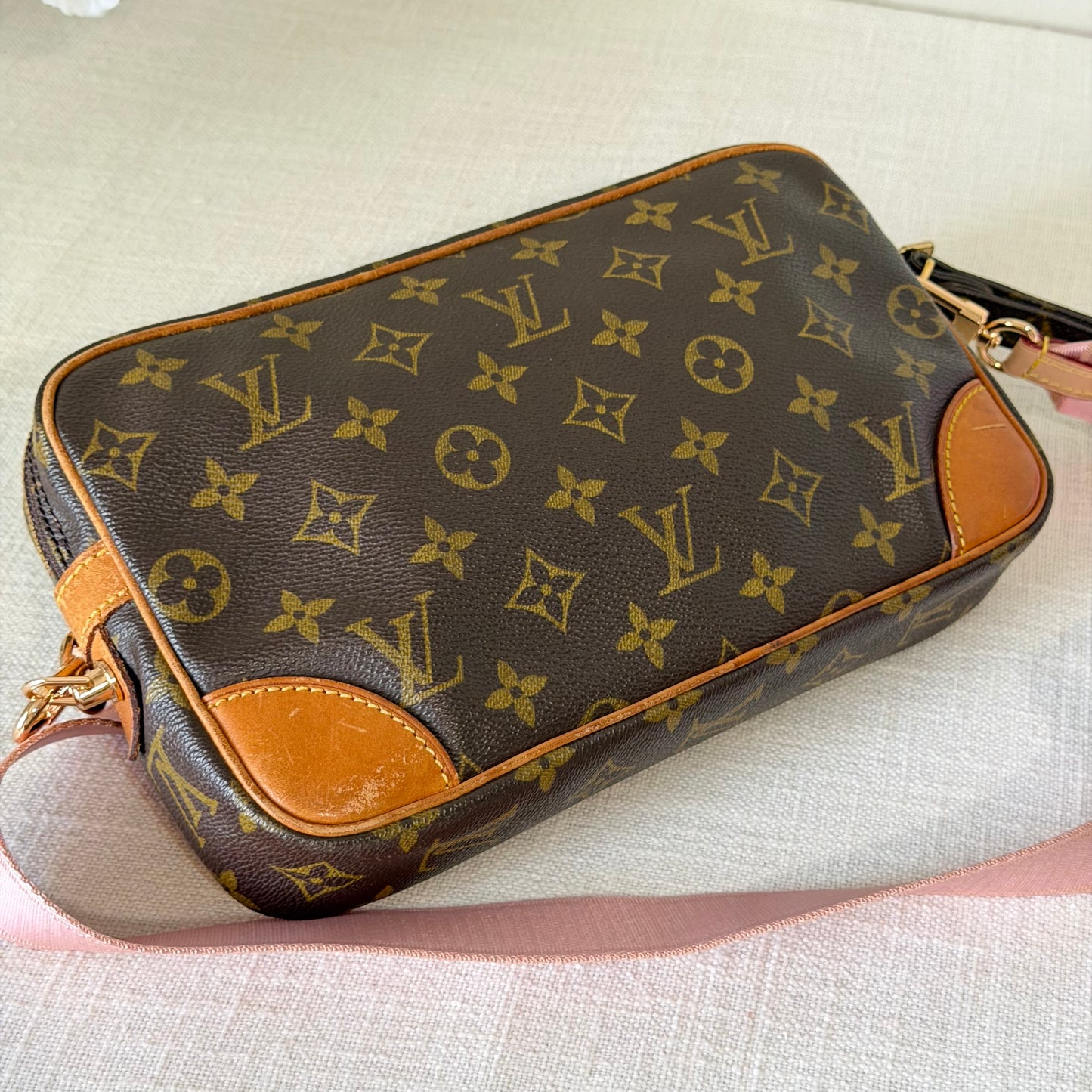 Authentic Louis Vuitton 1989 Monogram Marly Dragonne Crossbody