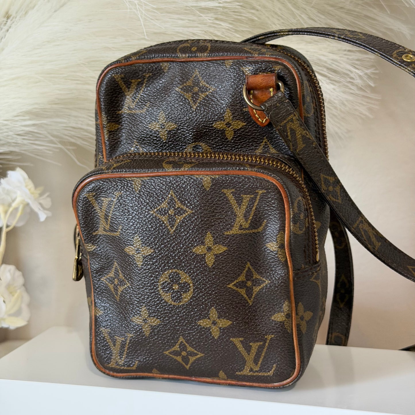 Authentic Louis Vuitton 1987 Monogram Amazone PM Crossbody