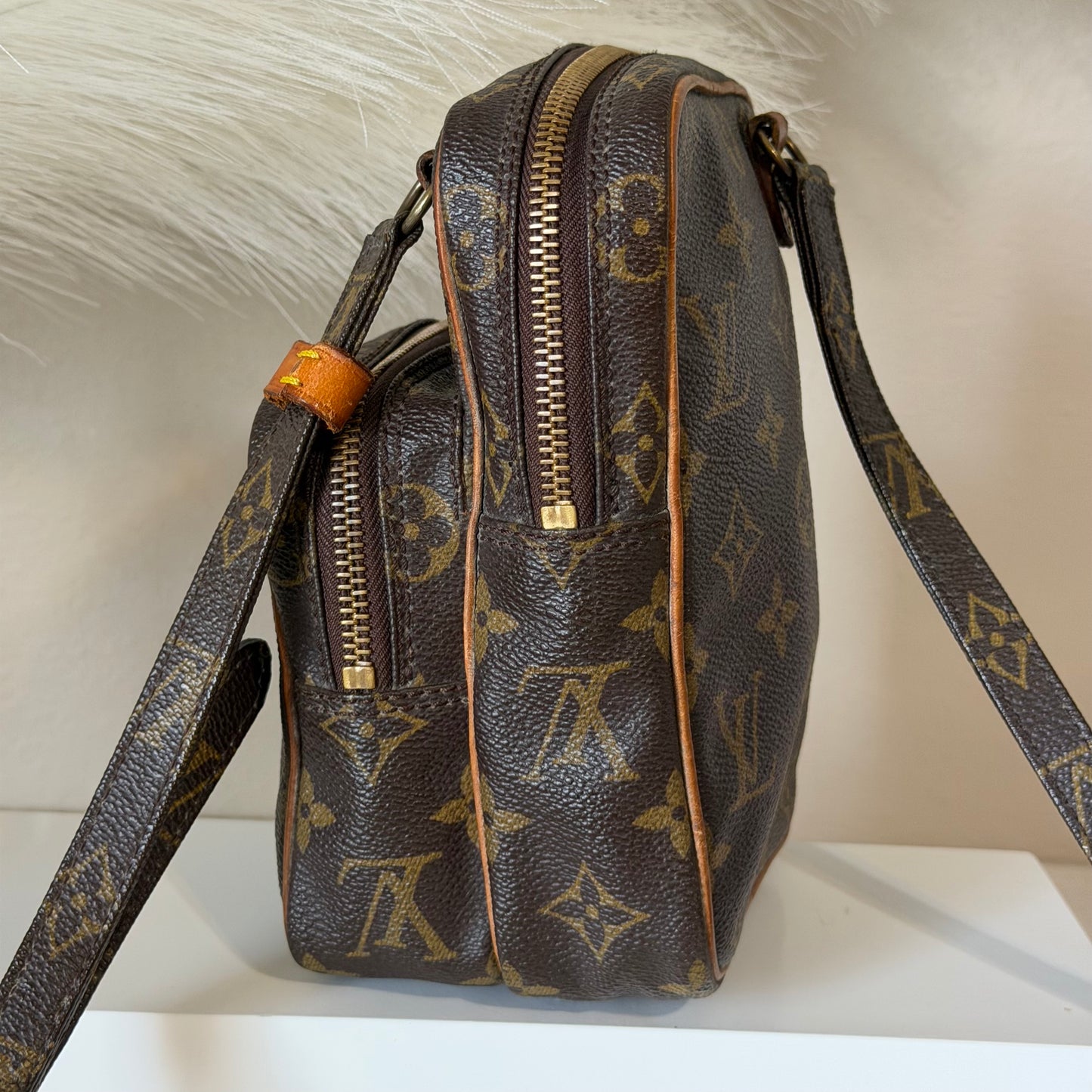 Authentic Louis Vuitton 1987 Monogram Amazone PM Crossbody