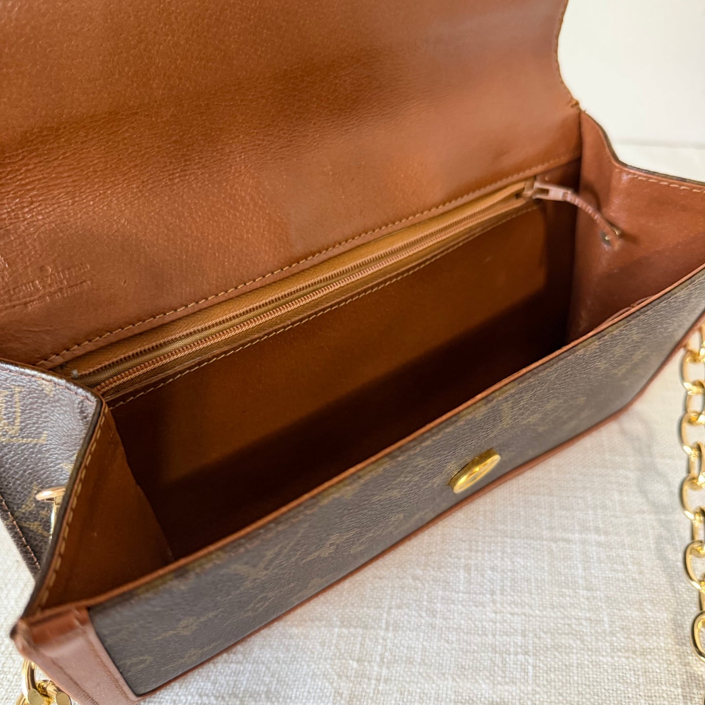 Authentic Louis Vuitton 1982 Monogram Pochette Dame Crossbody