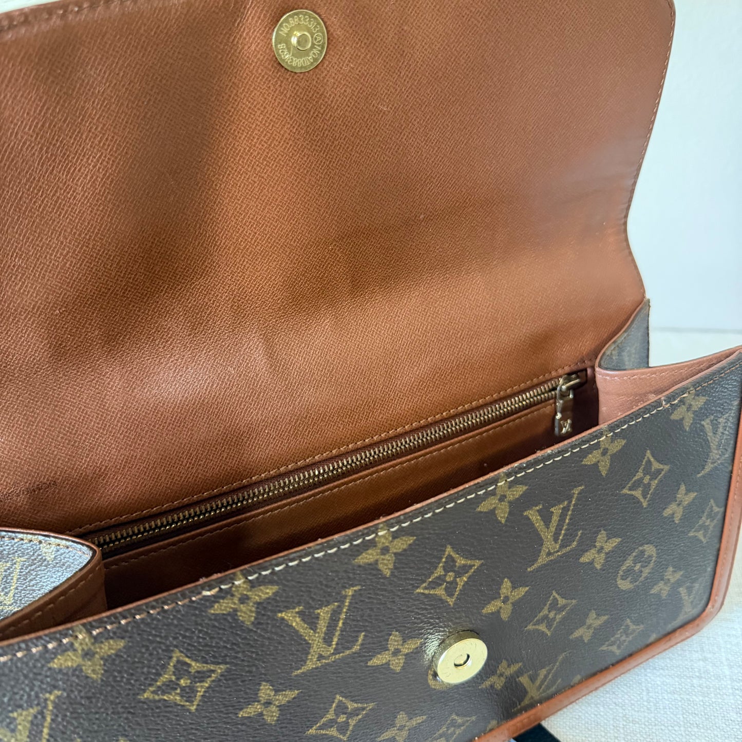 Authentic Louis Vuitton 1990 Monogram Pochette Dame Crossbody