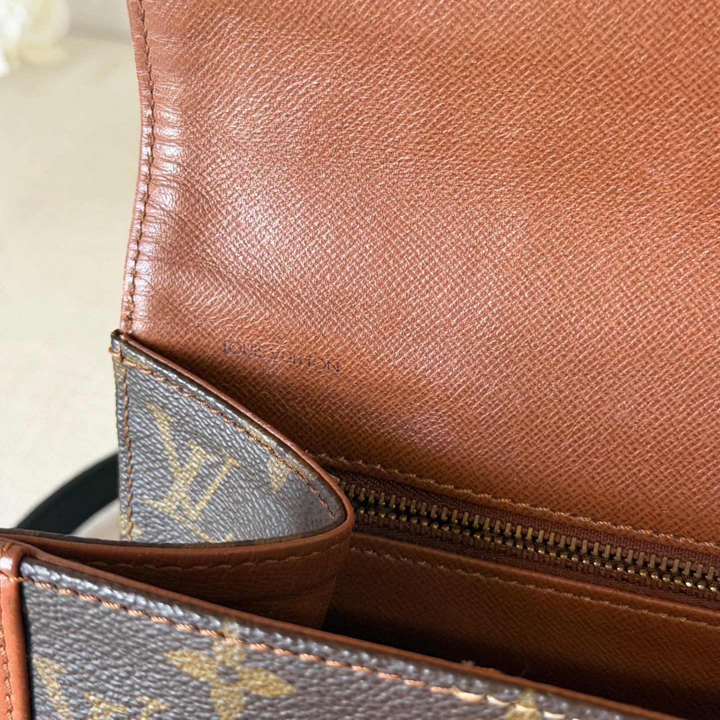 Authentic Louis Vuitton 1990 Monogram Pochette Dame Crossbody