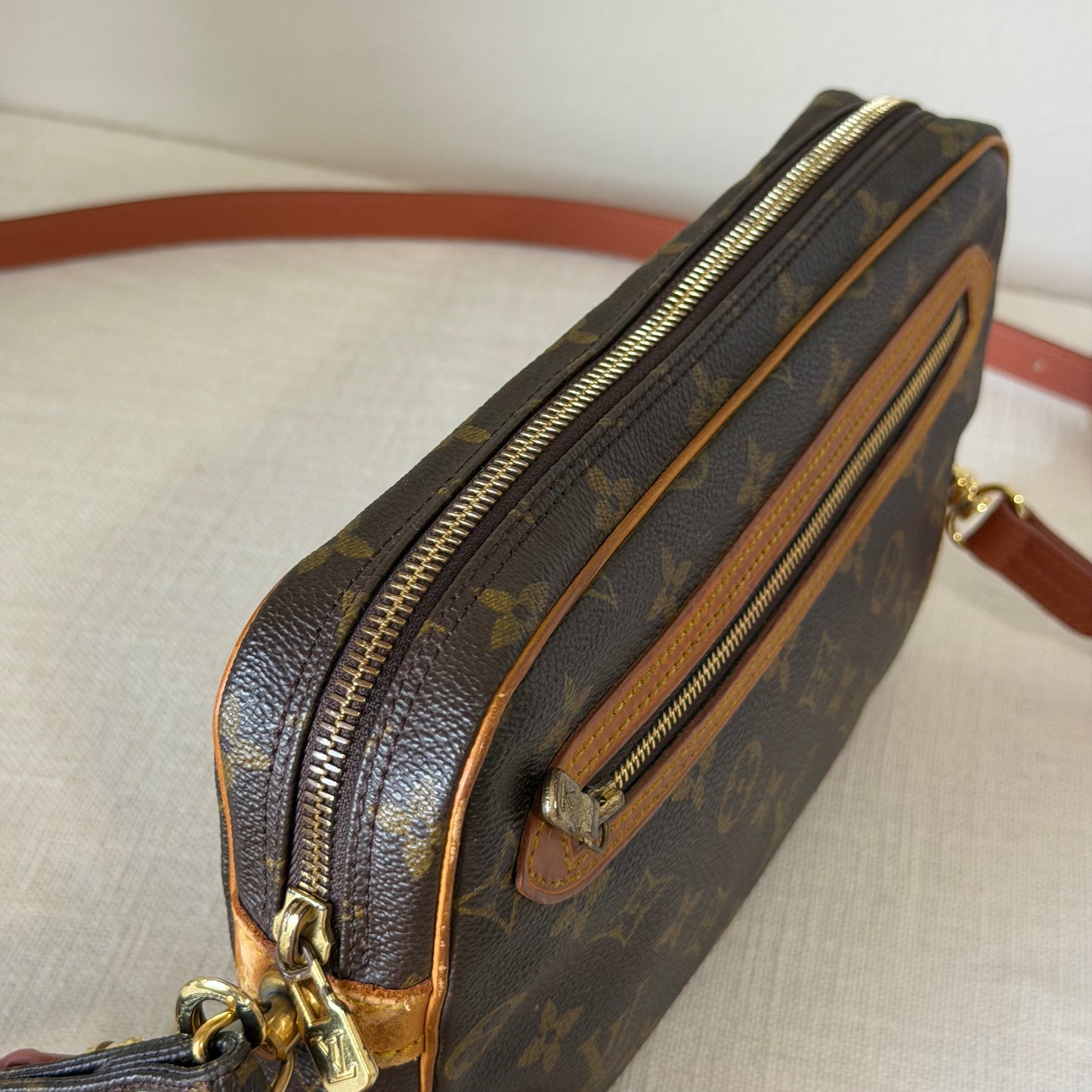 Authentic Louis Vuitton 1991 Monogram Marly Dragonne Crossbody