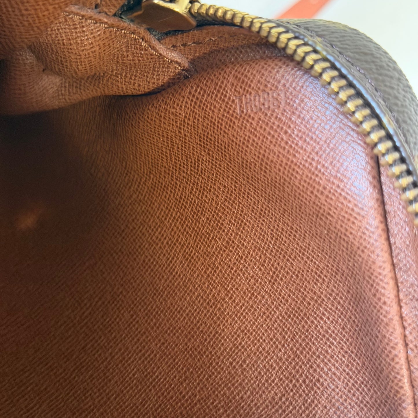 Authentic Louis Vuitton 1991 Monogram Marly Dragonne Crossbody