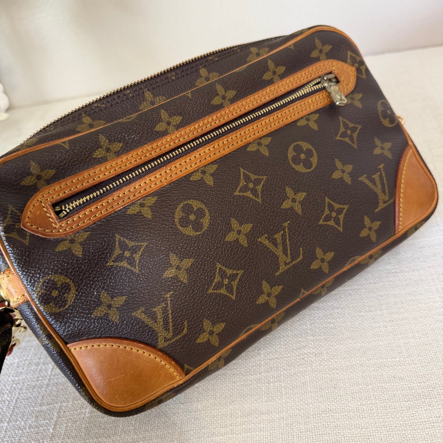 Authentic Louis Vuitton 1991 Monogram Marly Dragonne Crossbody