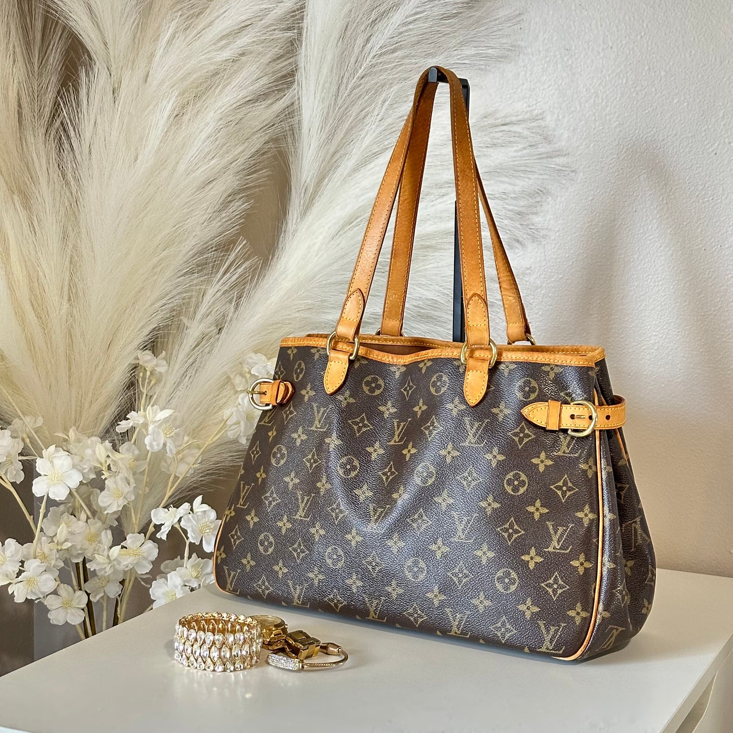 Authentic 2005 Louis Vuitton Monogram Batignolles Horizontal Tote