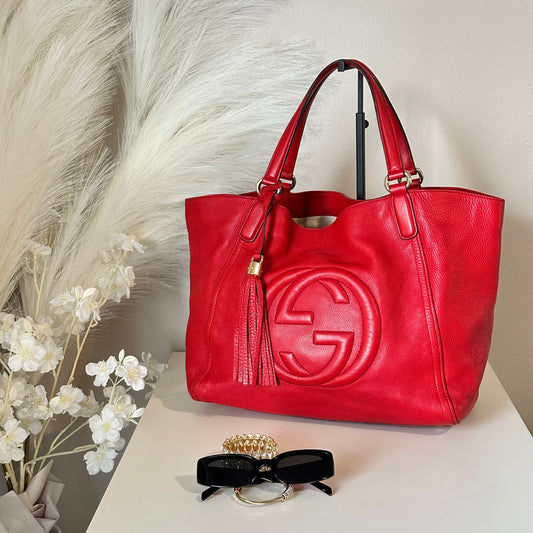 Authentic GUCCI Red Pebbled Leather Soho Top Handle Tote Bag