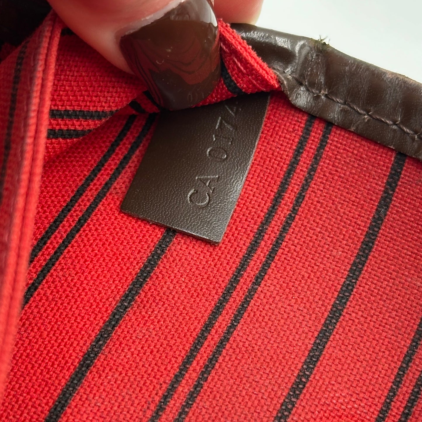 Authentic Louis Vuitton 2014 Damier Ebene Neverfull MM