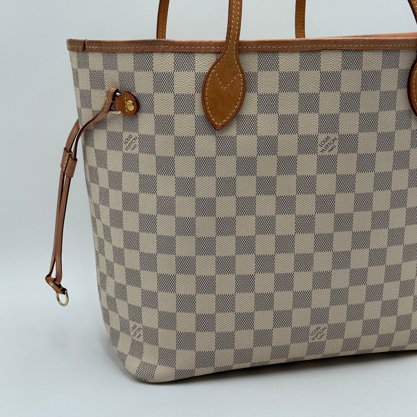 Authentic Louis Vuitton 2019 Damier Azur Neverfull MM Tote Handbag with Dust Bag