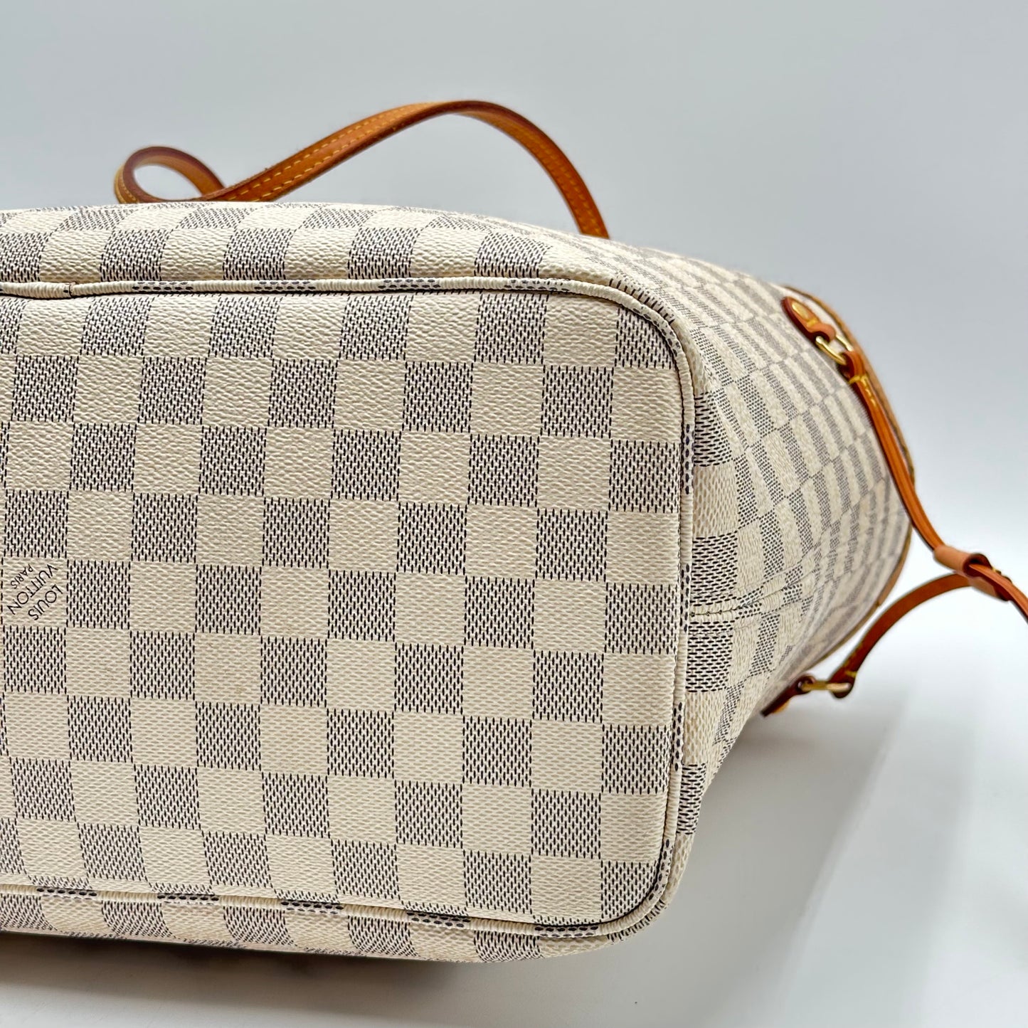 Authentic Louis Vuitton 2019 Damier Azur Neverfull MM Tote Handbag with Dust Bag