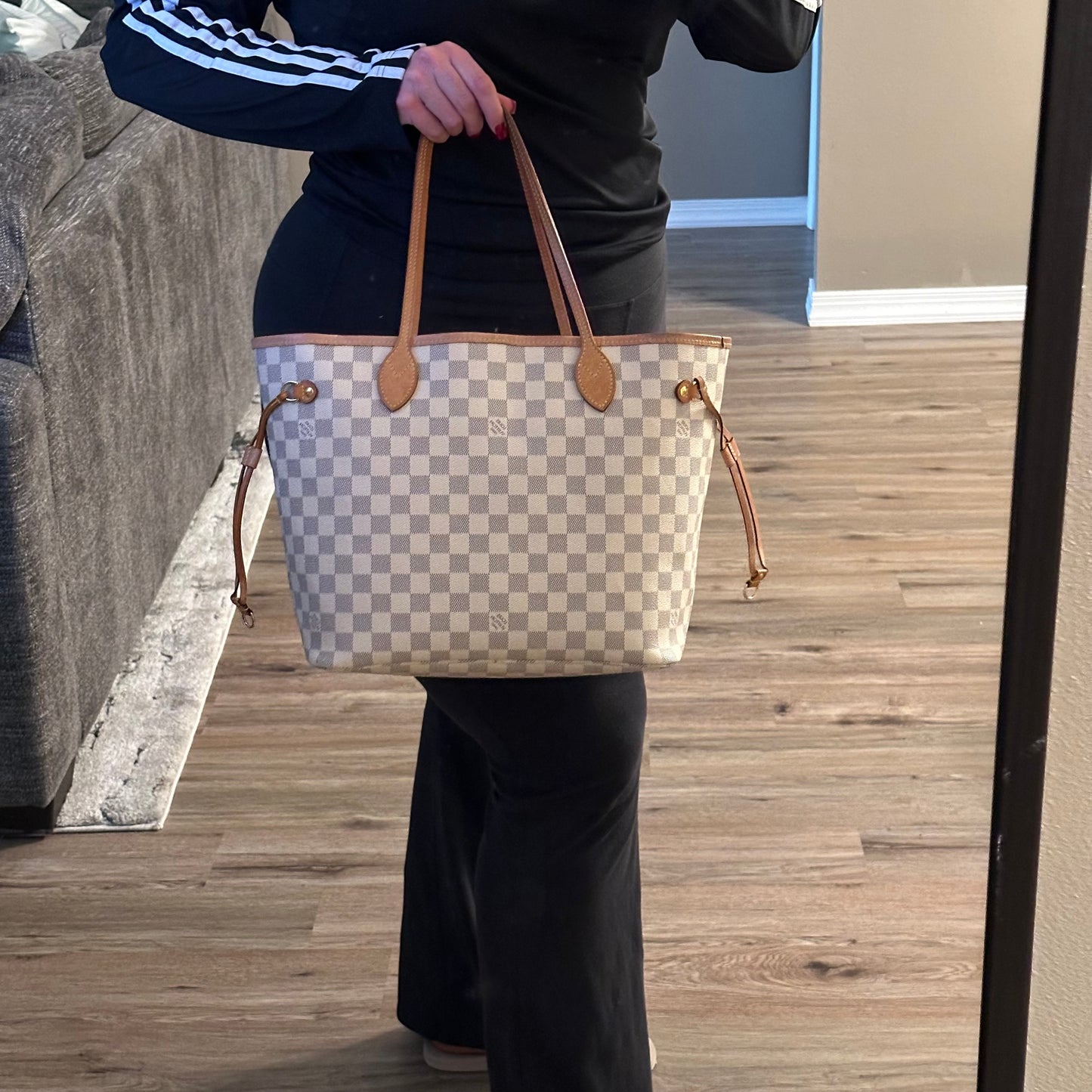 Authentic Louis Vuitton 2019 Damier Azur Neverfull MM Tote Handbag with Dust Bag