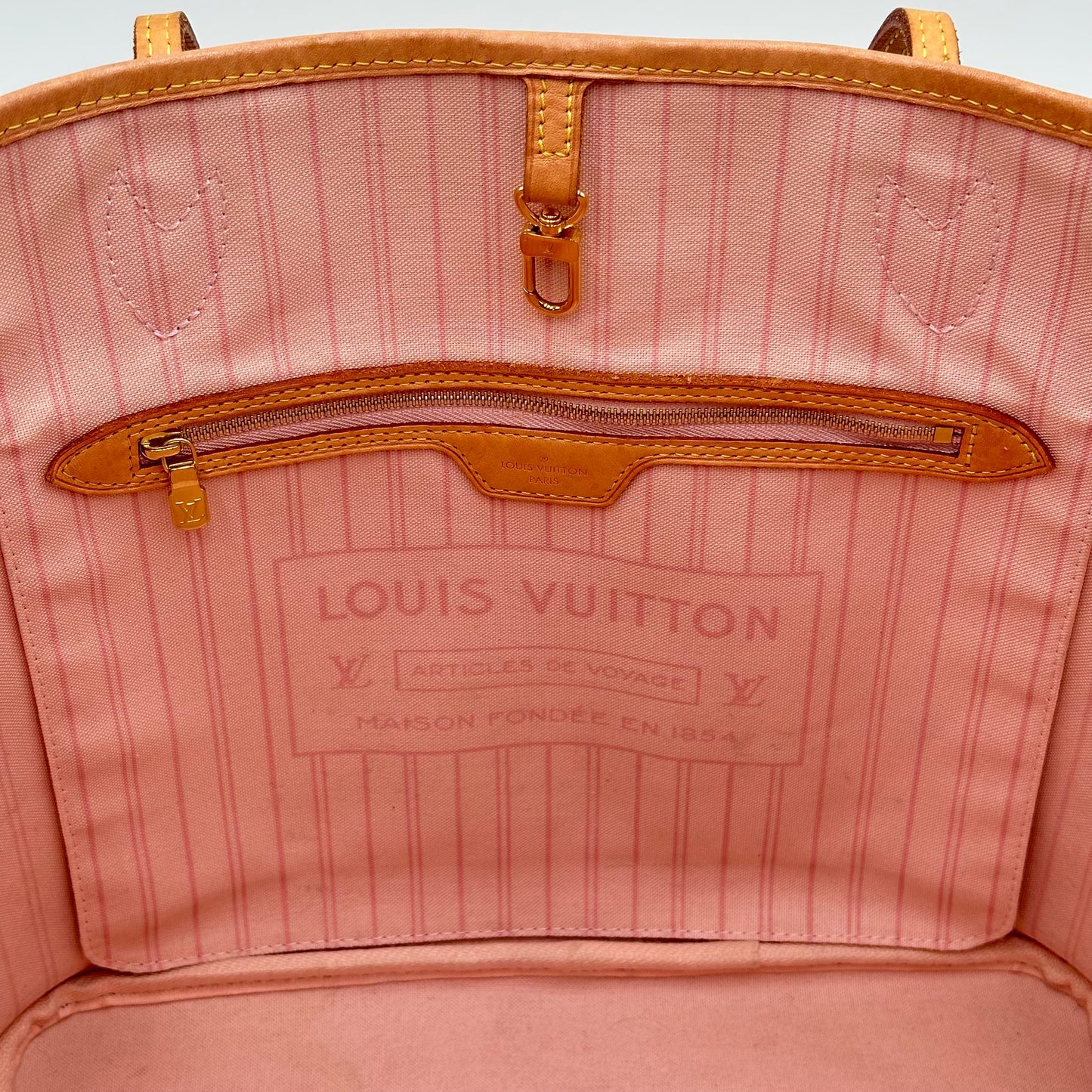 Authentic Louis Vuitton 2019 Damier Azur Neverfull MM Tote Handbag with Dust Bag