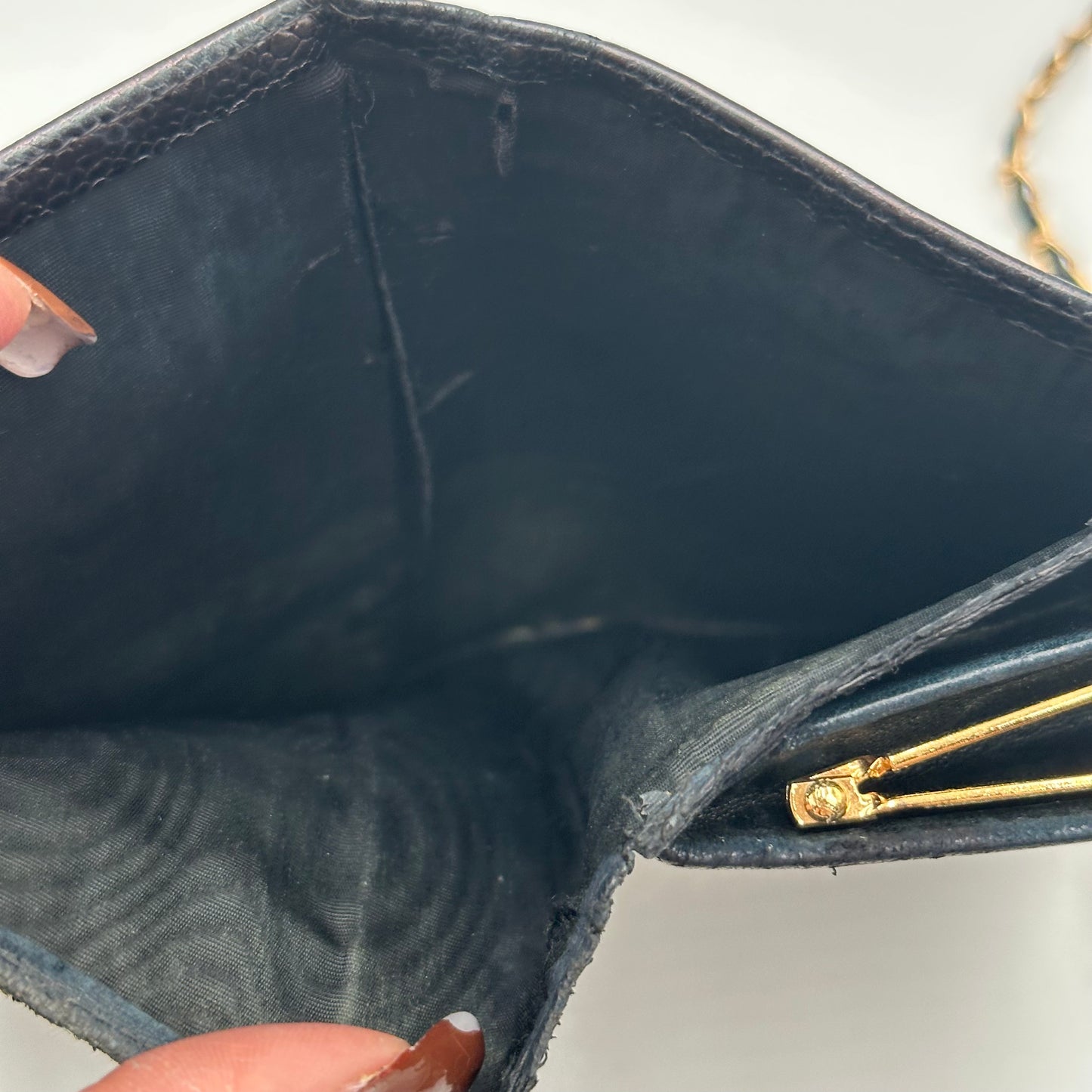 Authentic CHANEL Black Caviar Kisslock Wallet