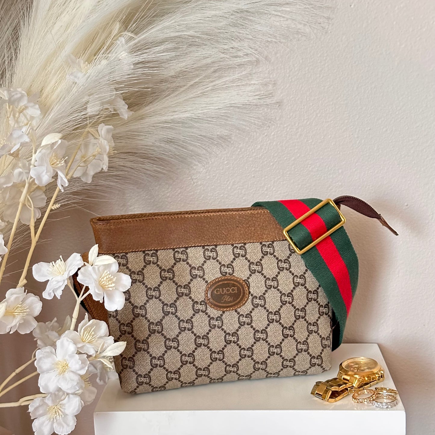 Authentic GUCCI Canvas Wristlet Clutch Crossbody