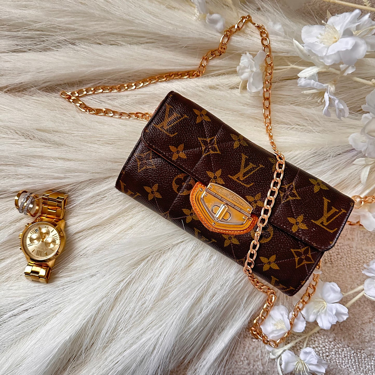 Authentic 2009 Louis Vuitton Monogram Étoile Wallet Crossbody