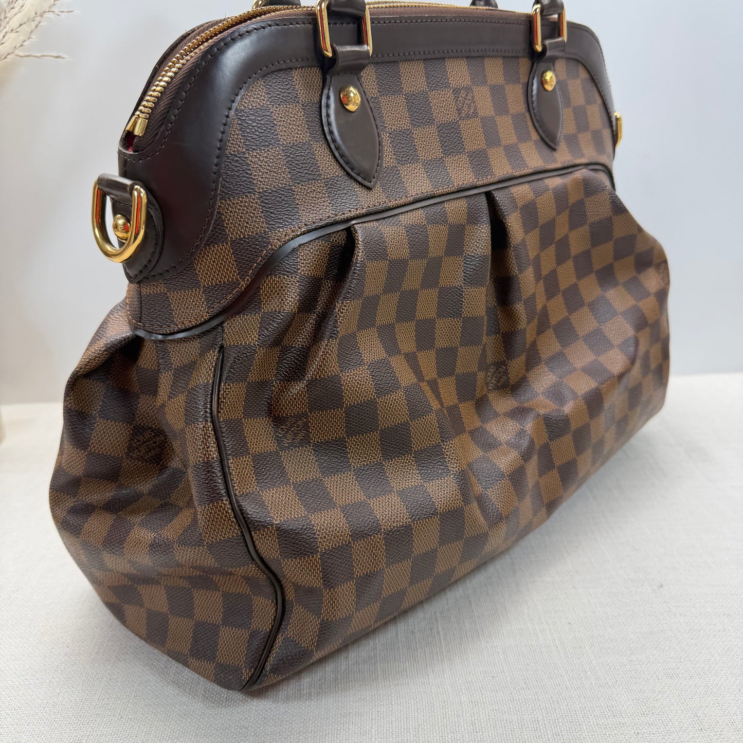 Authentic Louis Vuitton Damier Ebene Trevi GM Handbag