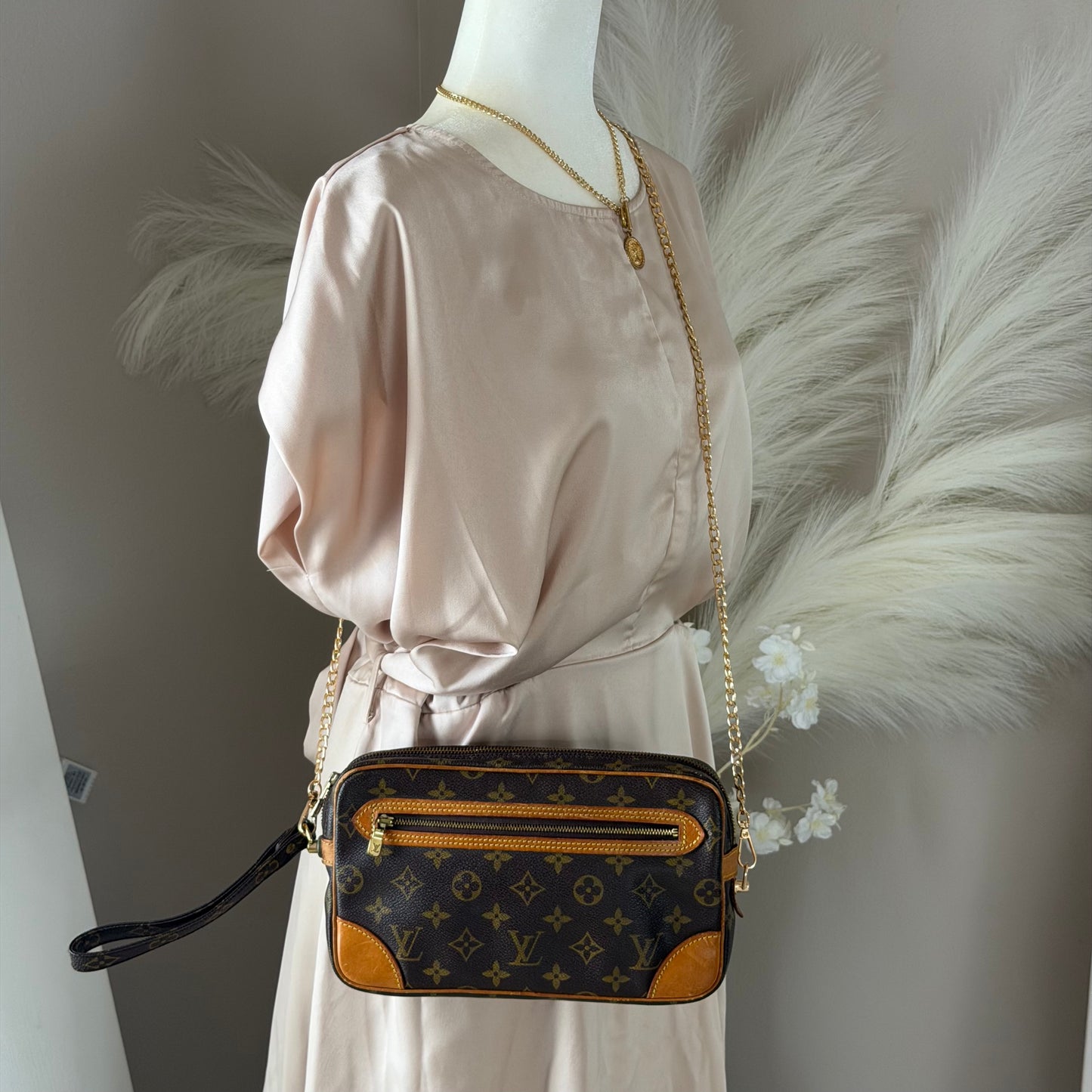 Authentic Louis Vuitton 1989 Monogram Marly Dragonne Crossbody