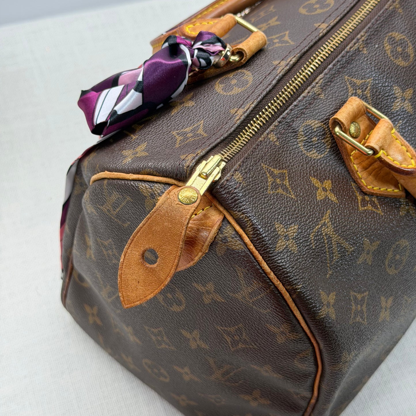 Authentic Louis Vuitton 2000 Monogram Speedy 30