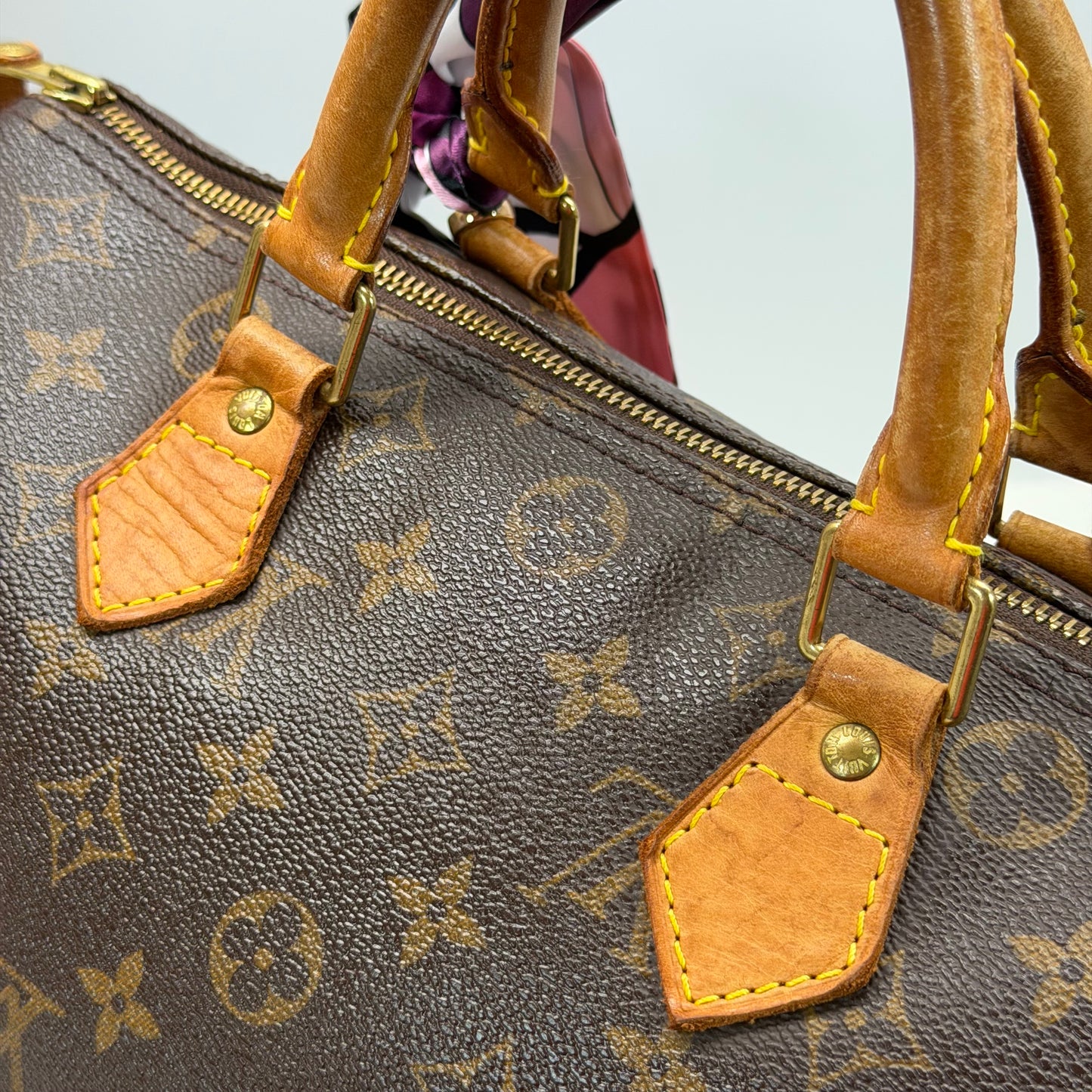 Authentic Louis Vuitton 2000 Monogram Speedy 30