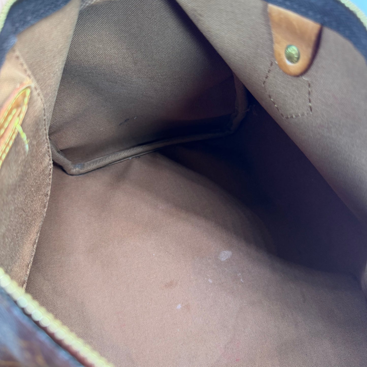 Authentic Louis Vuitton 2000 Monogram Speedy 30
