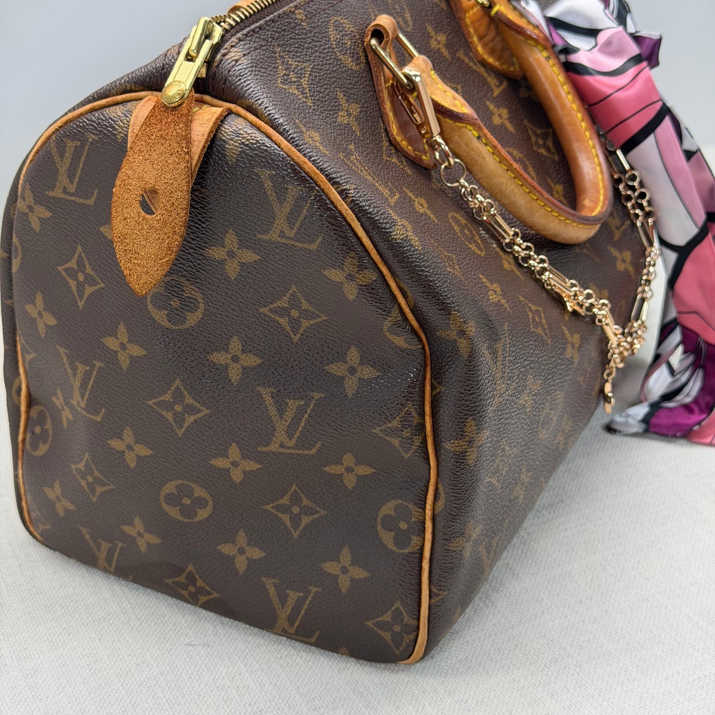 Authentic Louis Vuitton 2000 Monogram Speedy 30