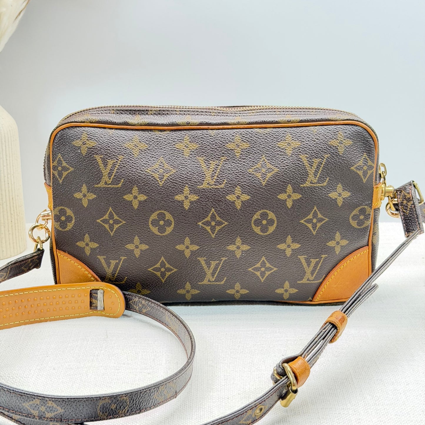 Authentic Louis Vuitton 1991 Monogram Marly Dragonne Crossbody