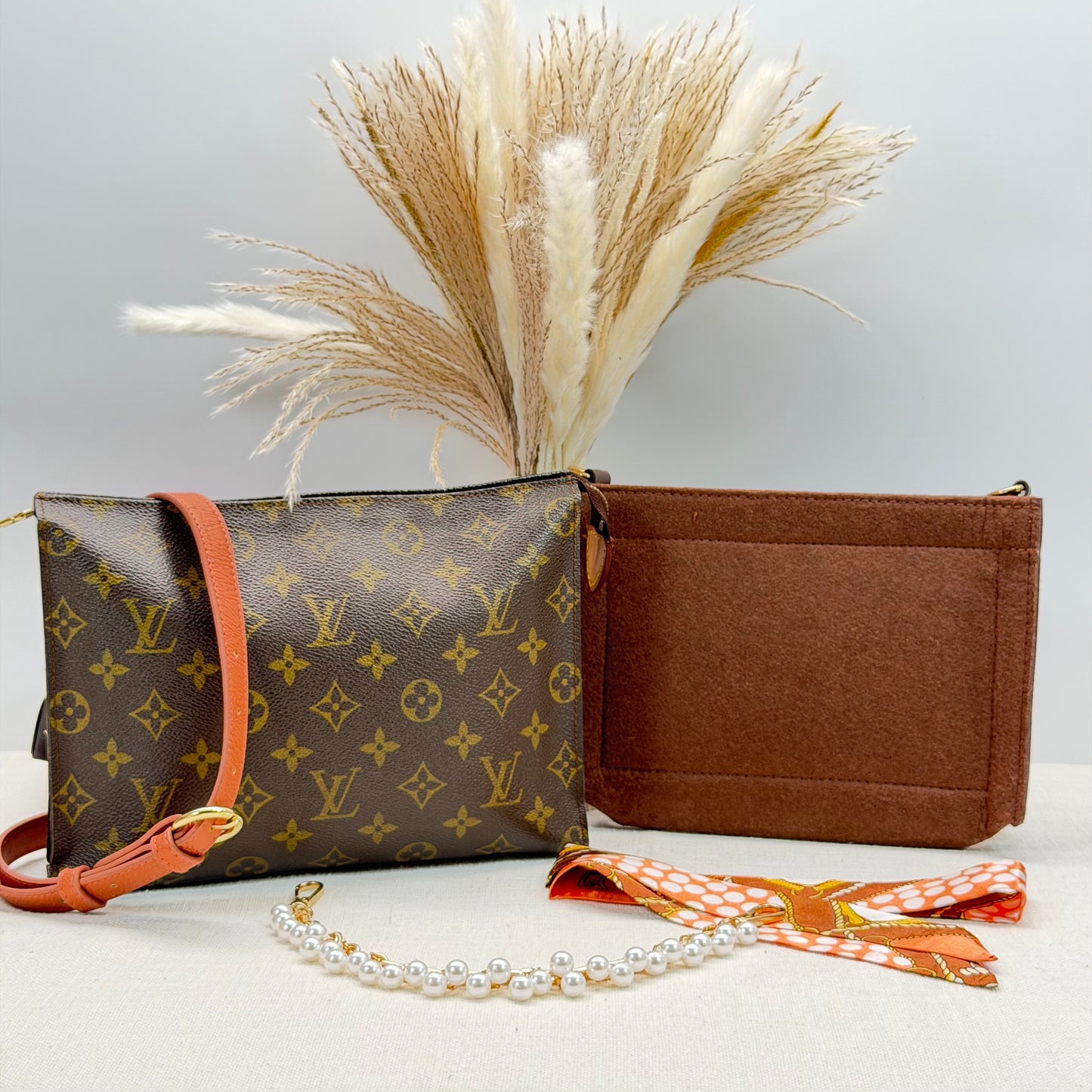 Authentic Louis Vuitton Monogram Toiletry 26 Crossbody