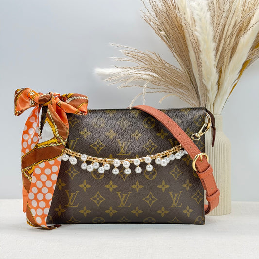 Authentic Louis Vuitton Monogram Toiletry 26 Crossbody