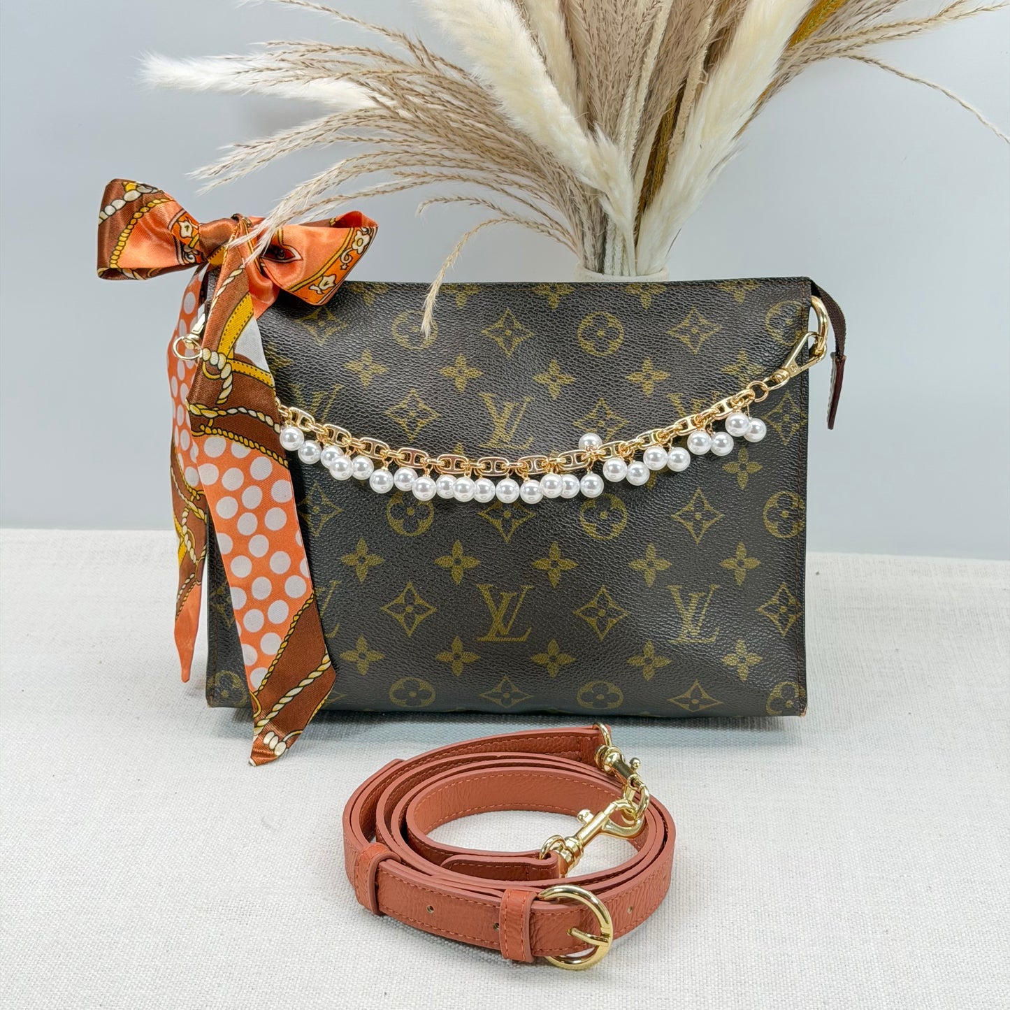 Authentic Louis Vuitton Monogram Toiletry 26 Crossbody