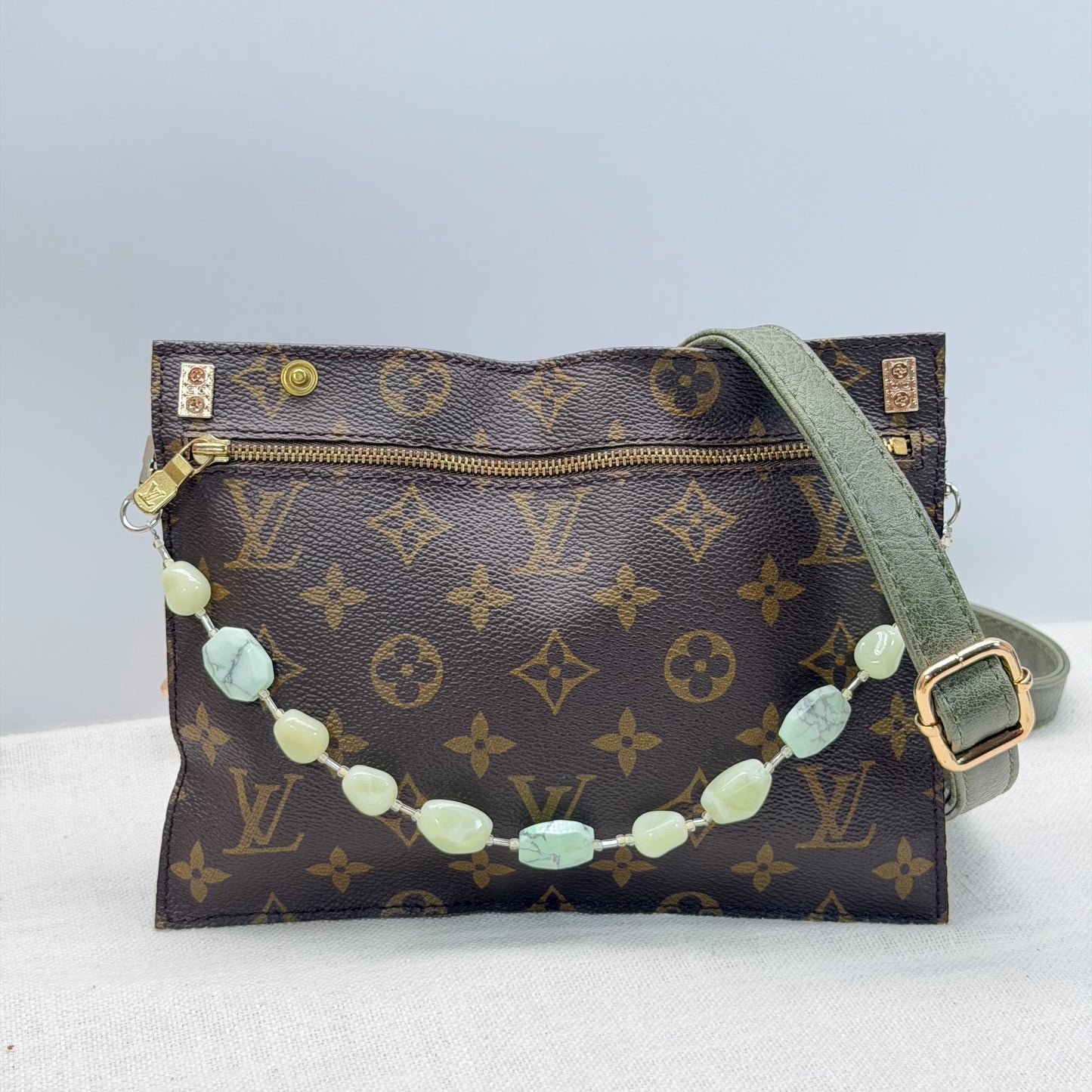 Authentic Louis Vuitton Monogram Randonne Pouch Insert Crossbody