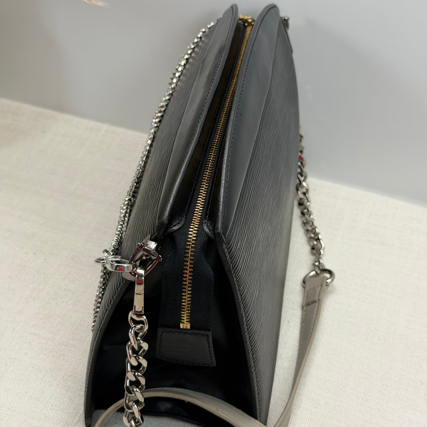 Authentic Louis Vuitton Black Epi Trousse Crete Crossbody