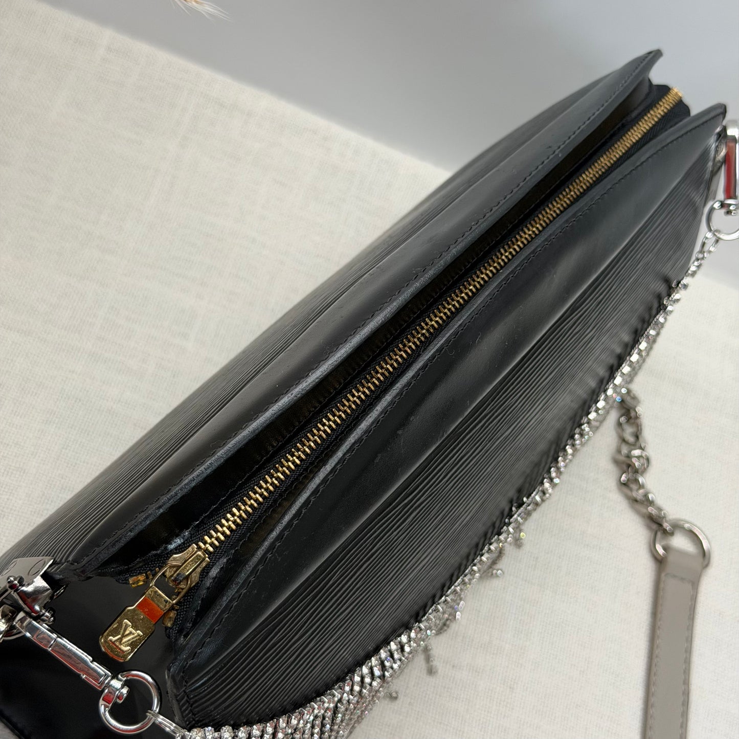 Authentic Louis Vuitton Black Epi Trousse Crete Crossbody
